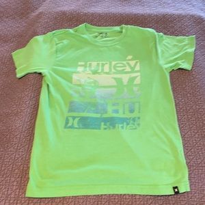 Hurley green T-shirt